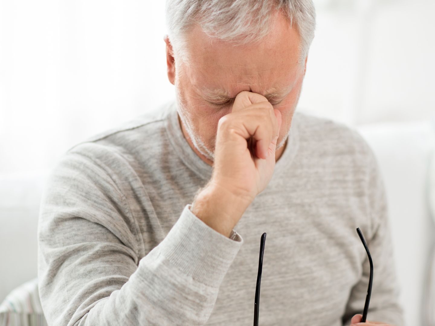 Zawroty głowy po 60. roku życia – kiedy nie należy ich lekceważyć?